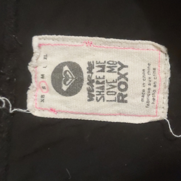 Roxy knit boody shorts size small black - Picture 3 of 3